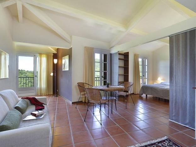 Hotel La Palombe Octon Zimmer foto