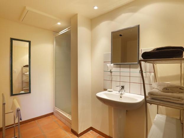 Hotel La Palombe Octon Zimmer foto